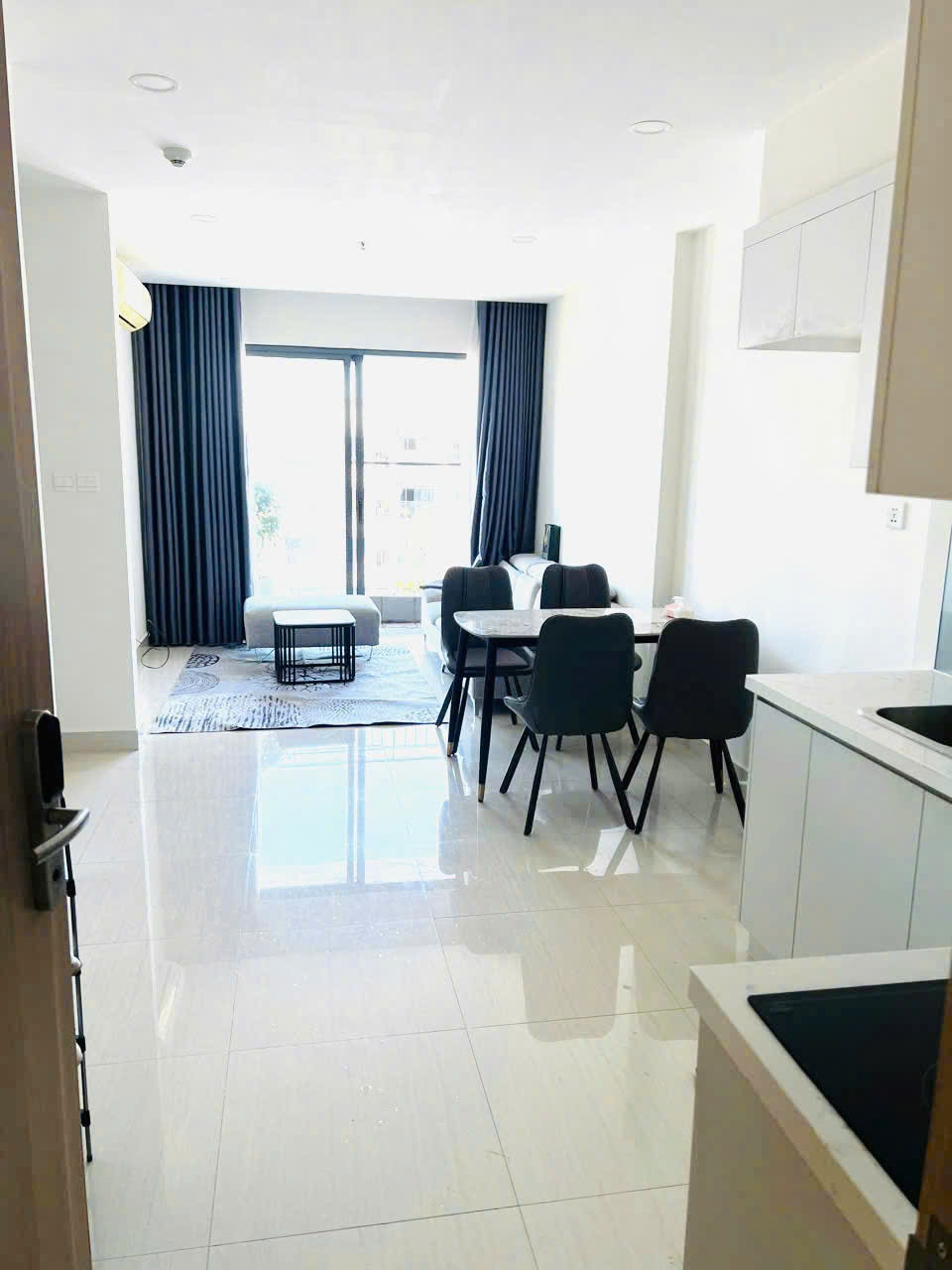 Bán chung cư Vinhomes city.