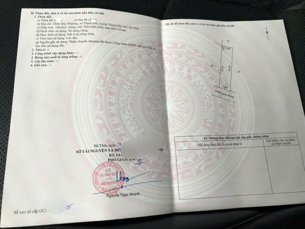 Bán lô đất bắc thượng thạch đài ,đối diện bến xe.