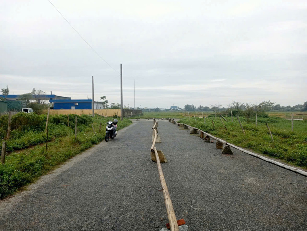 Bán lô hai mặt tiền quy hoạch  cây xăng thạch hưng, phường thành sen.