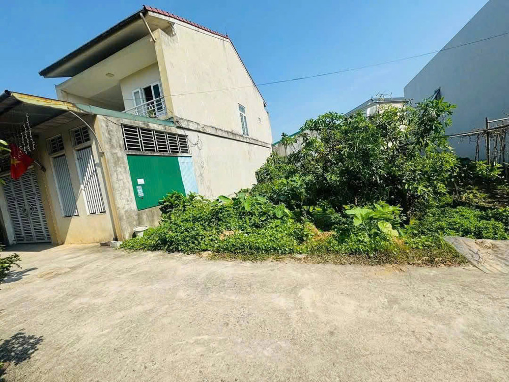 Lô đất hiếm ms ra thị trường. Thuộc yên đồng phường thạch linh. 