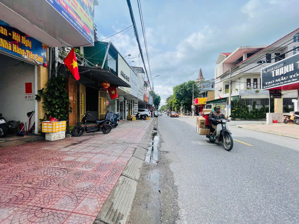 Lô đất mặt đường kinh doanh xuân diệu. Trung tâm tp hà tĩnh.