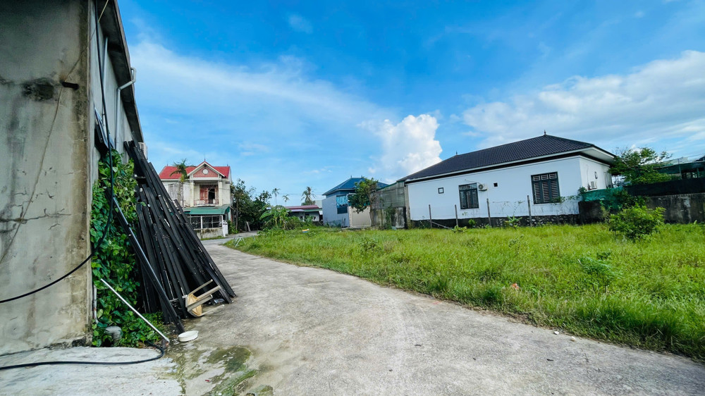 Đất Bắc Thượng, thạch đài ngay sau bến xe mới