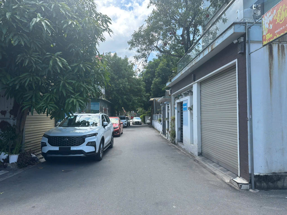 Gấp gấp Bán rẻ nhà trung tâm Tp - Ngõ Huy Tự