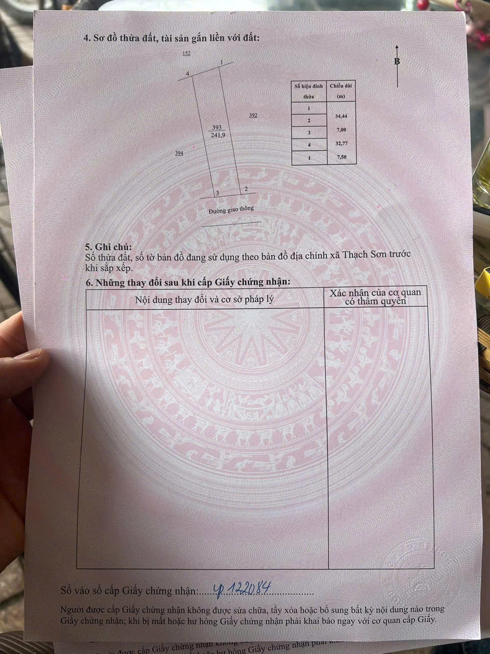 Chỉ 650 triệu có ngay lô đất đẹp ko một lỗi nhỏ. Đường ô tô tránh nhau thoải mái