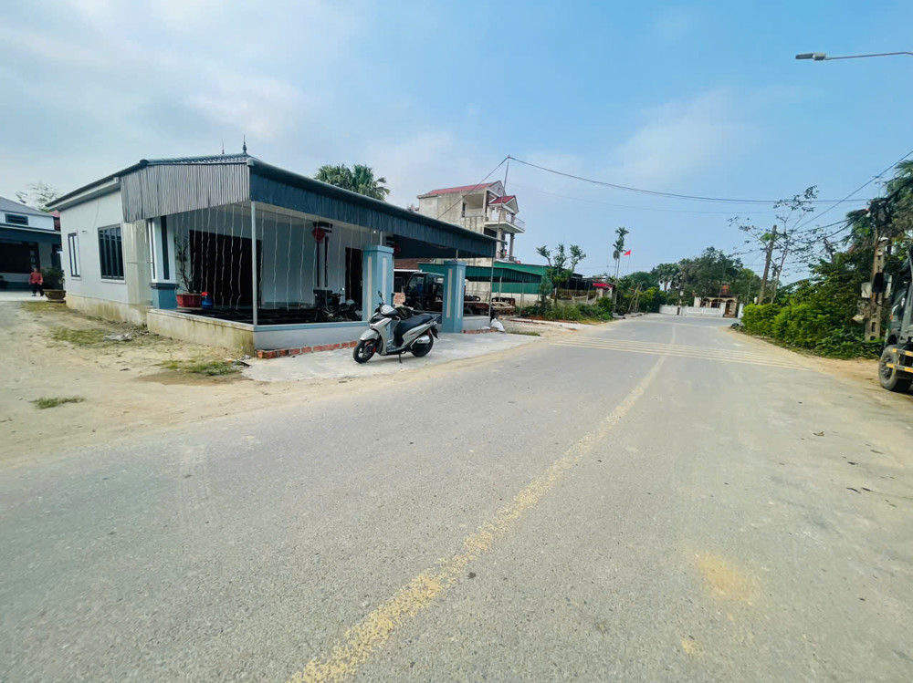 Trục đường thảm kinh doanh thuộc TDP Văn Minh Phường Hà Huy Tập 