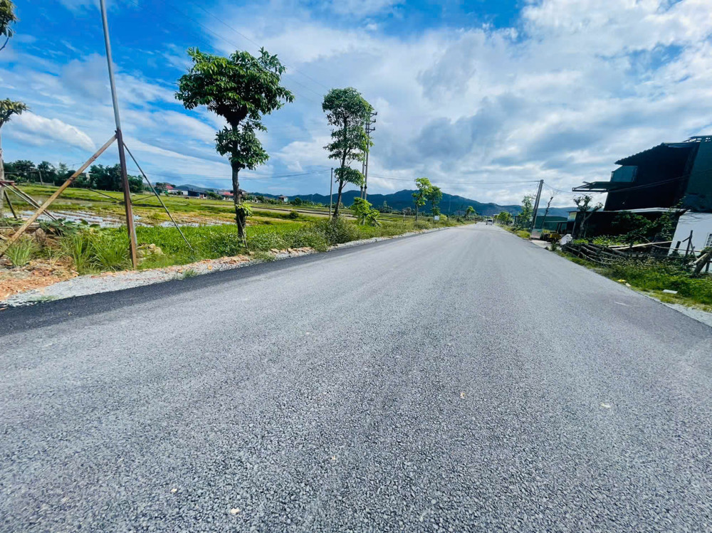 Đất trục đường chính nguyễn xí kéo dài thạch xuân.hà tĩnh