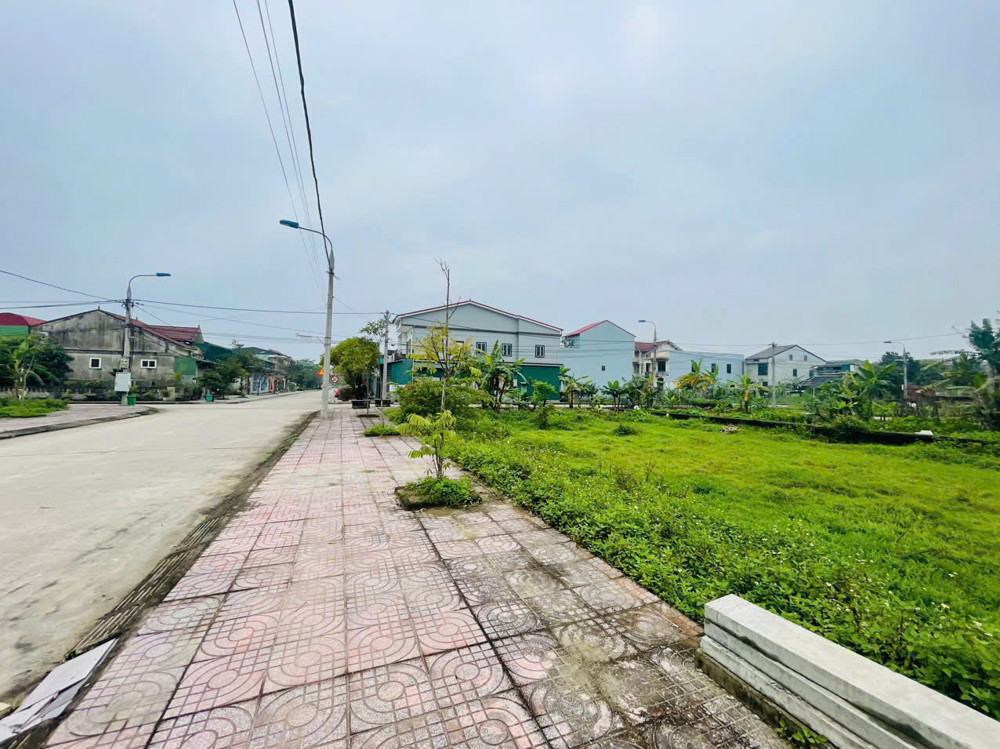Lô đất QH trung tâm thành phố. Mặt đường chính Nguyễn Biên hà tĩnh