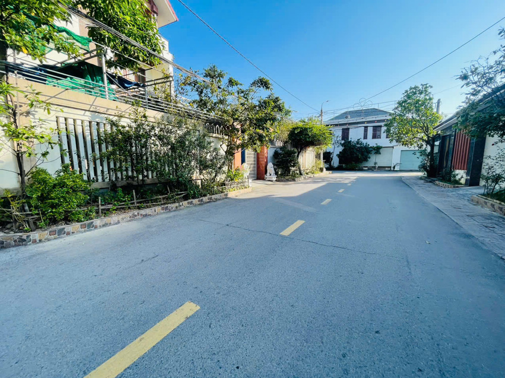 Lô đất gần 400 m2. Thích hợp làm nhà vườn. Ngay trung tâm tp hà tĩnh