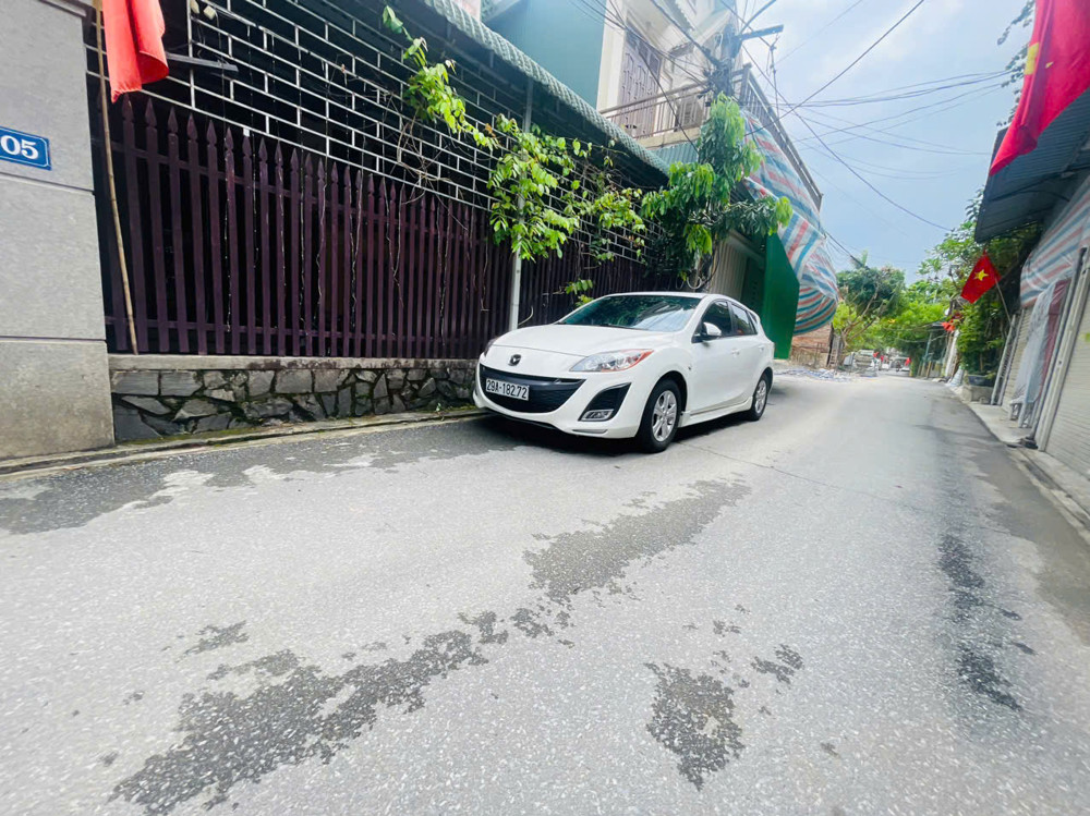 Siêu phẩm lối hai đường phan đình phùng. đối diện quảng trường thành sen