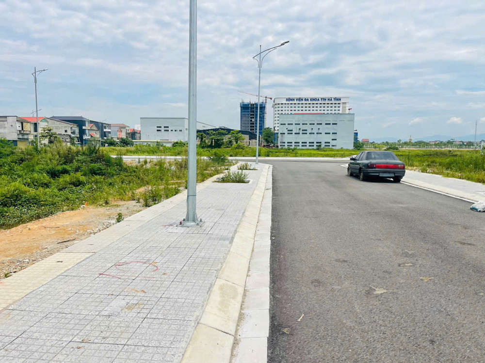 Cắt lỗ bán gấp giá rẻ hơn thị trường 500 trịu