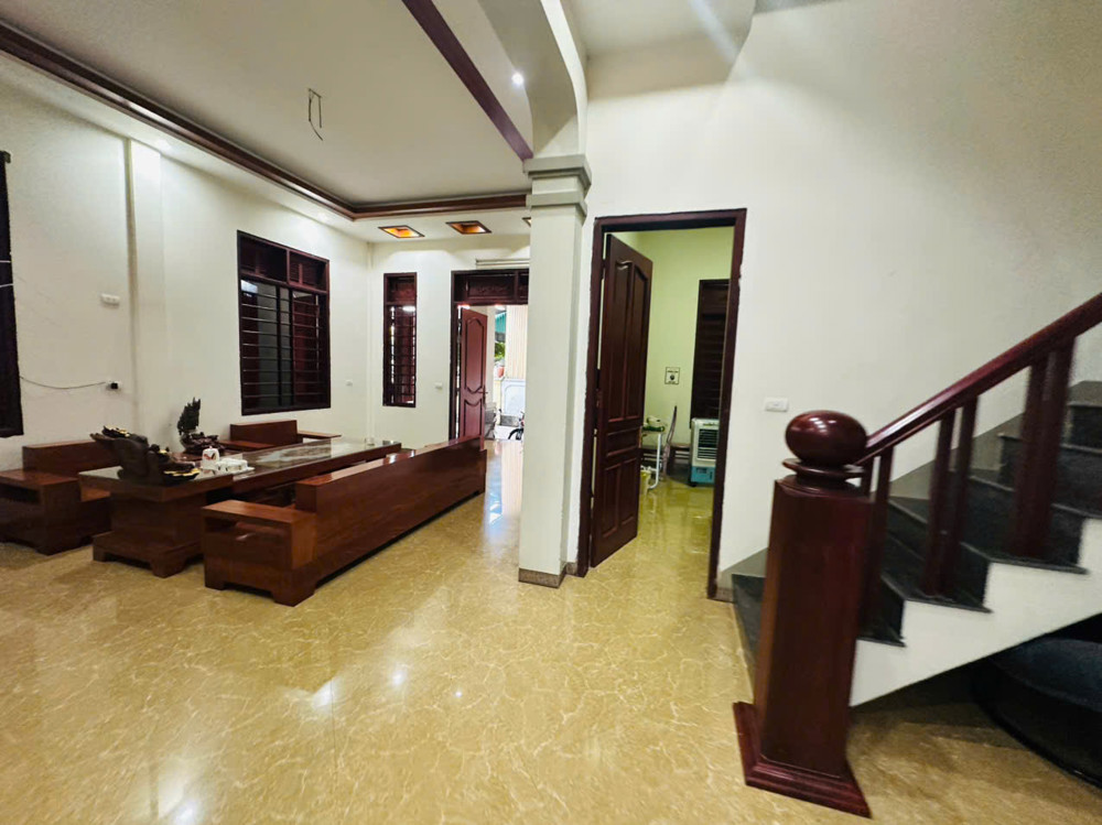 Nhà đẹp đại đồng thạch linh tp hà tĩnh. Sát bên đường vũ quang