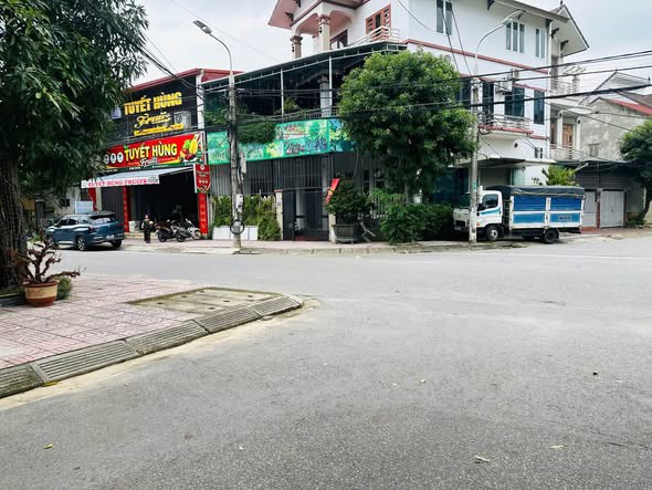 Bán Đất Phường Trần Phú Cũ gần quán cơm Huế , đối diện khu Sông Đà. Lối 2 Lê Duẩn