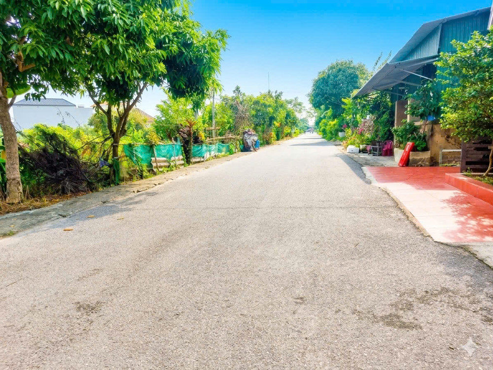 Đất đẹp 2 mặt tiền tại ngõ 215 Mai Thúc Loan - Tp Hà Tĩnh. ( Ngõ đẹp nhất của đường Mai Thúc Loan)