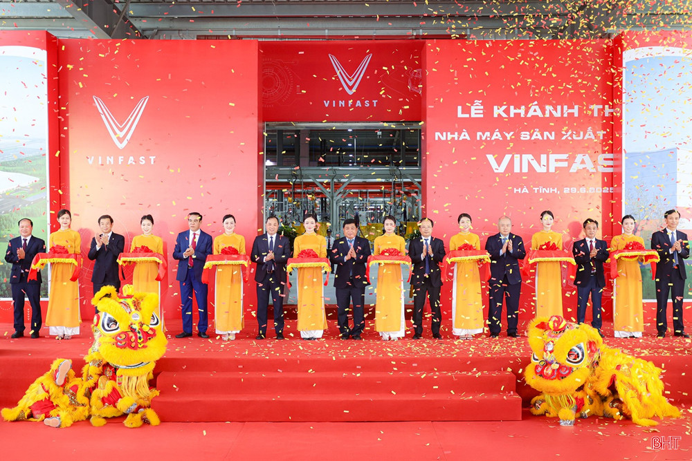 Khánh thành Nhà máy Sản xuất ô tô điện VinFast Hà Tĩnh