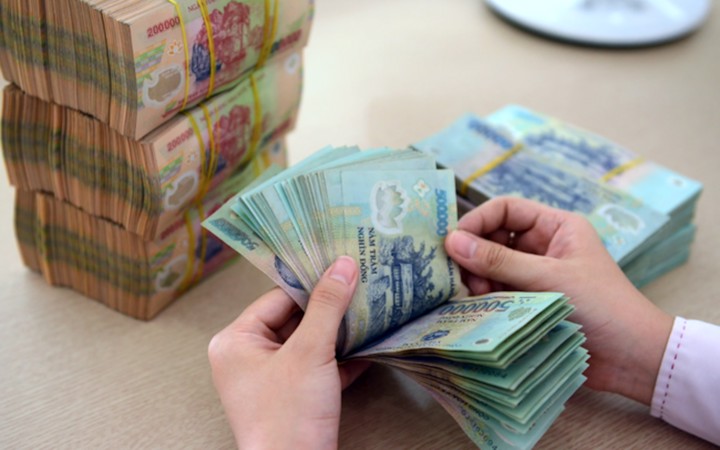 Hàng loạt ngân hàng giảm lãi vay